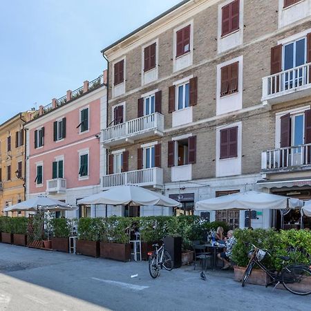 La Romantica Camere E Wellness Senigallia Exterior foto