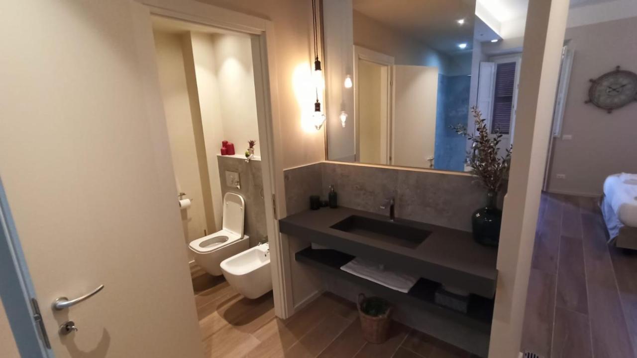La Romantica Camere E Wellness Senigallia Exterior foto