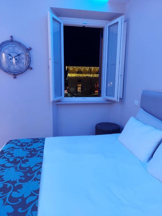 La Romantica Camere E Wellness Senigallia Exterior foto