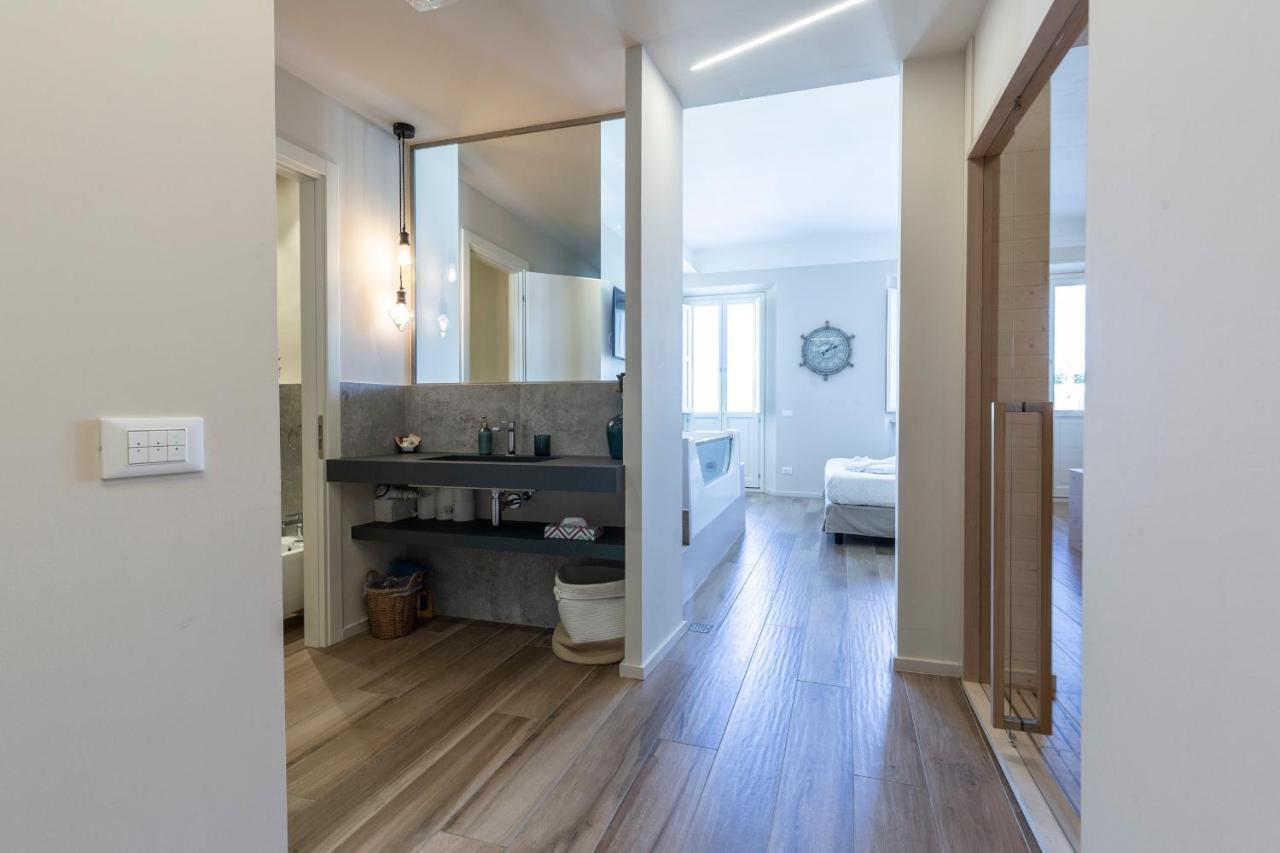 La Romantica Camere E Wellness Senigallia Exterior foto
